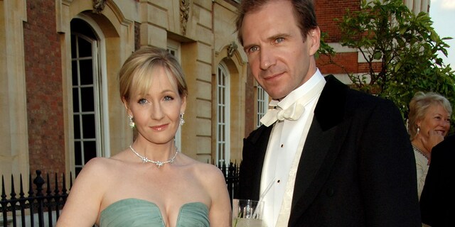 J.K. Rowling was defended by '<a href='http://www.movierental.com/link/potter'>Harry Potter</a>' actor Ralph Fiennes amid accusations of transphobia.